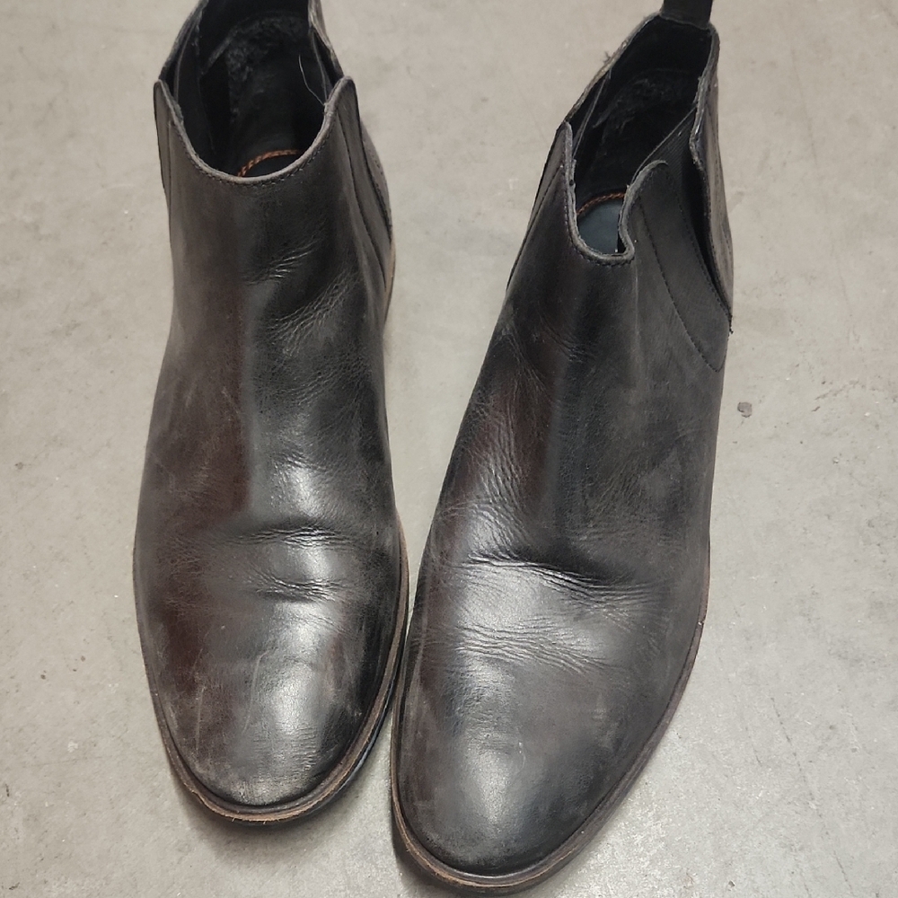 Josef Seibel Black Leather Chelsea Boots